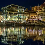 Вилла Puerto Marina Бенальмадена