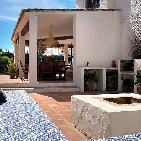 Puerto Marina Villa *