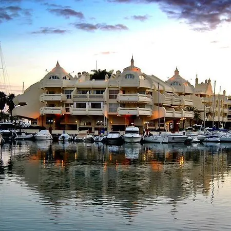 Villa Puerto Marina Benalmadena